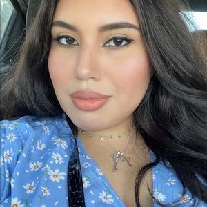 Meet your Posher, Santamje